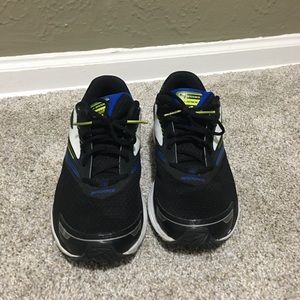 Men's Brooks Launch 4